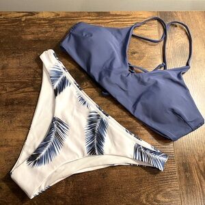 NWOT Shein dusty blue and floral bikini swimsuit set woman’s size large